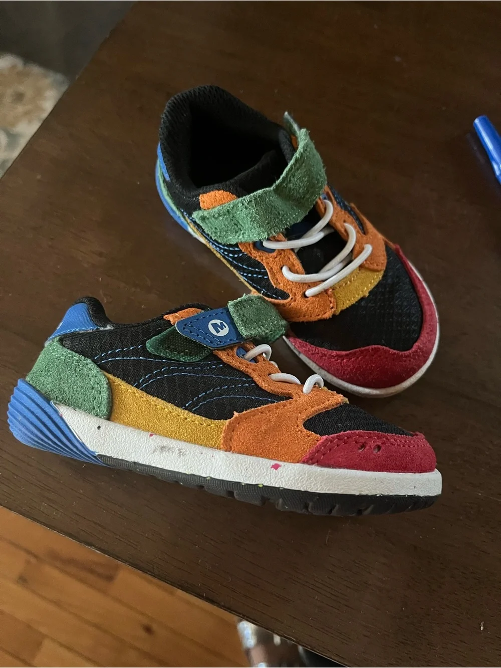 Kids Merrell Suede & Mesh sneaker toddler size 7